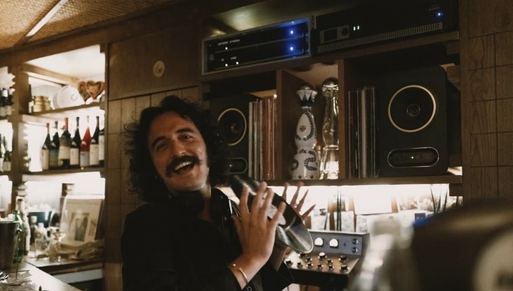 30/11 | Sunday Table: DJ Set at The Dolli Rooftop with Panos Dimitropoulos