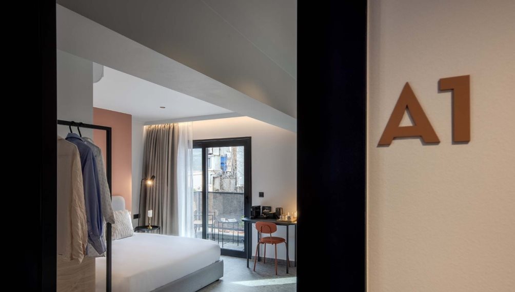 Bonnie Athens by Nin&Bau