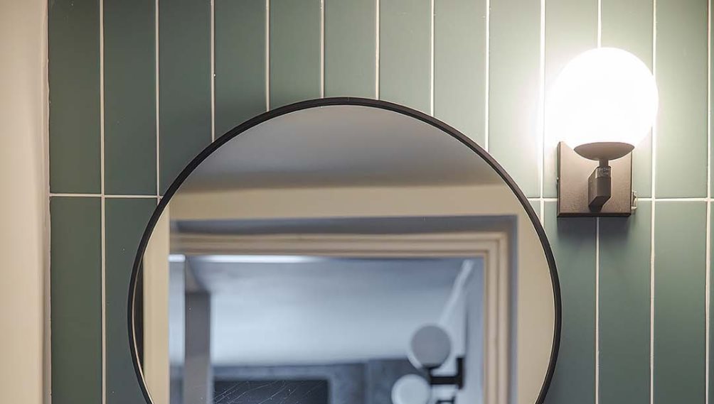 Bonnie Athens by Nin&Bau