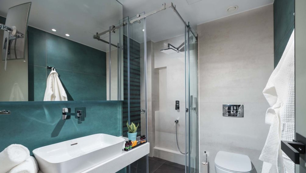 Ivis 4 Boutique Hotel & Restaurant